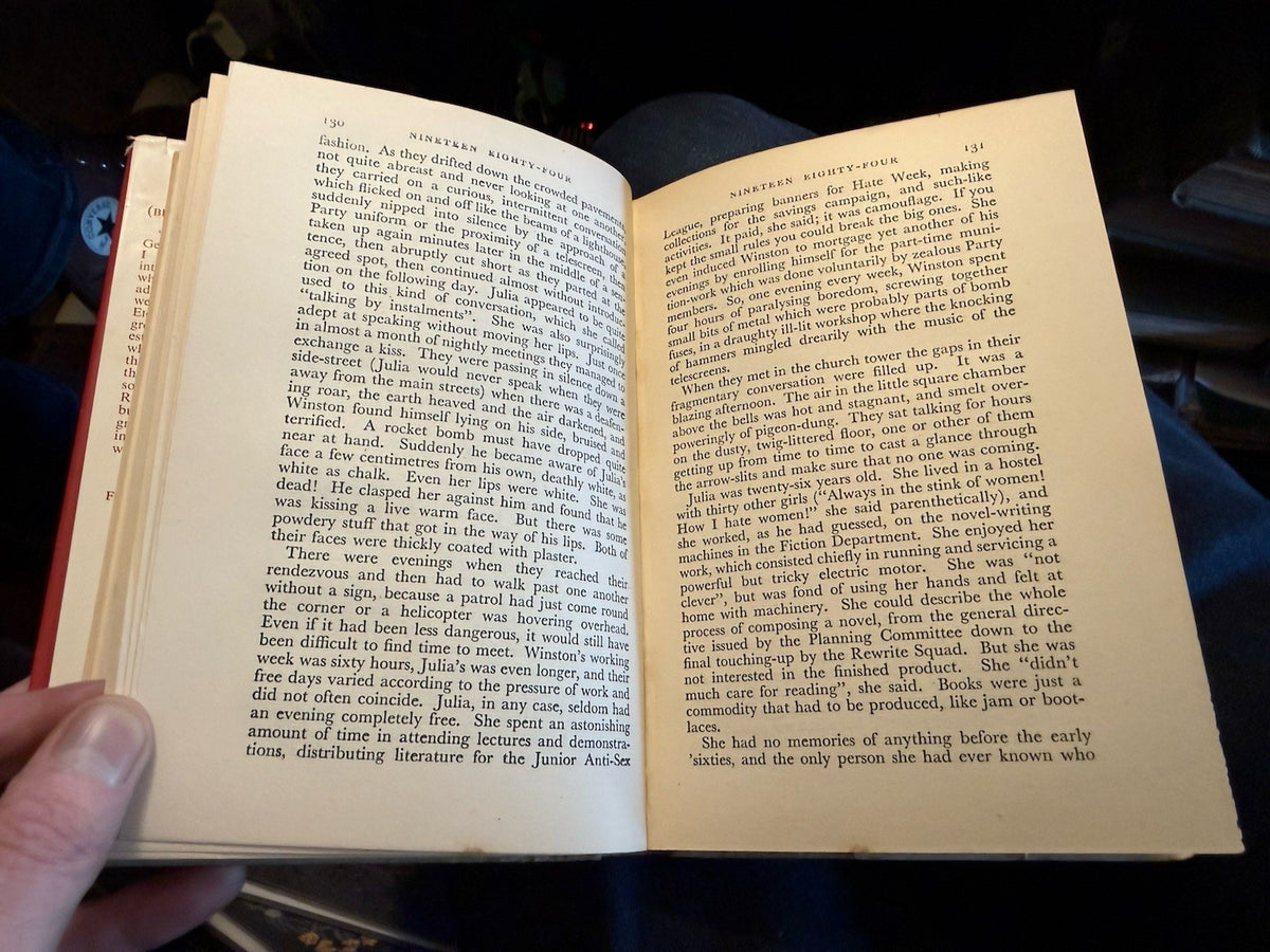 1949 George Orwell : Nineteen Eighty-Four : First Edition / First Printing in DW