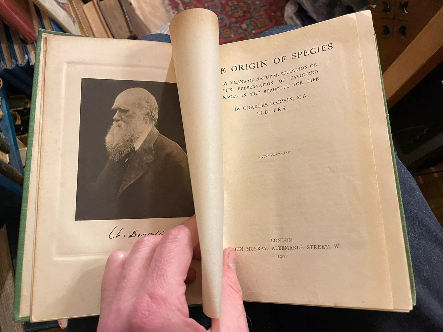 The Origin of Species : Charles Darwin : Murray 1901 : Hardback Edition