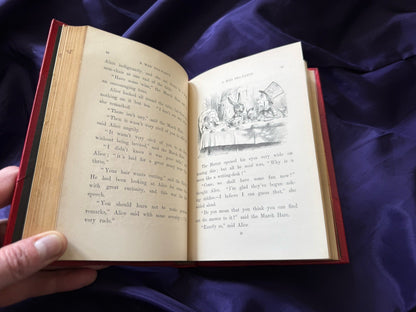 Alice In Wonderland (1880) + Through the Looking-Glass (1881) Lewis Carroll