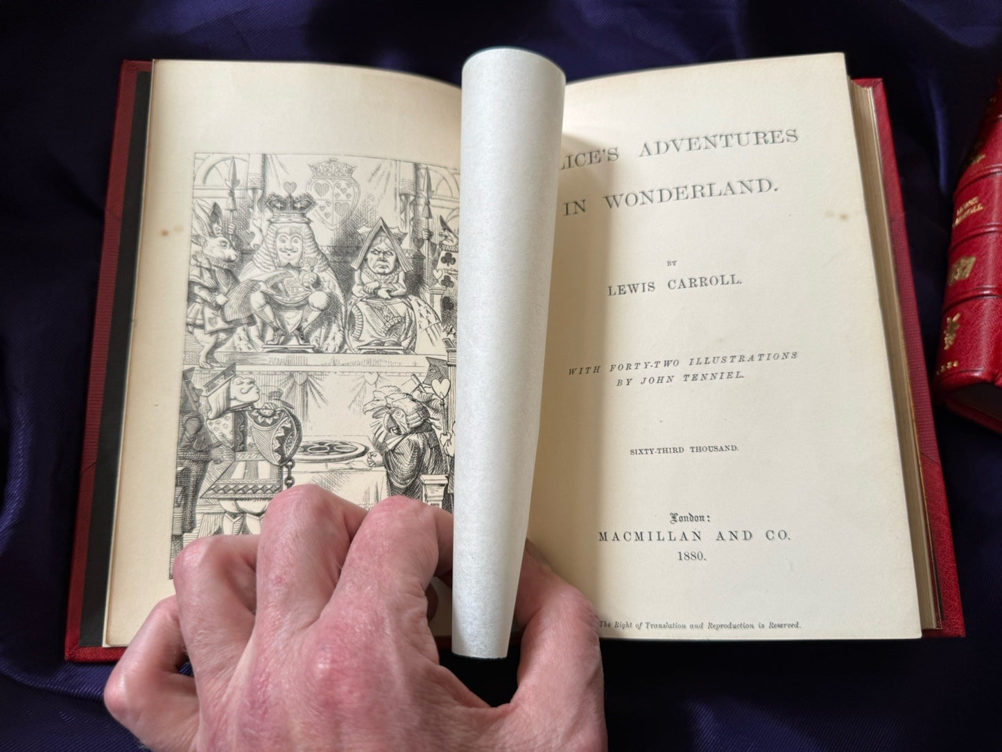 Alice In Wonderland (1880) + Through the Looking-Glass (1881) Lewis Carroll