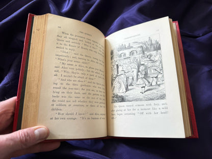 Alice In Wonderland (1880) + Through the Looking-Glass (1881) Lewis Carroll