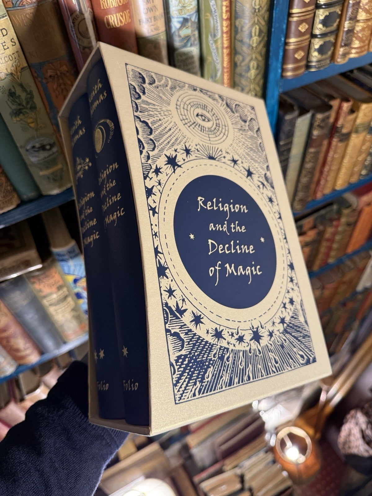 2012 Religion and the Decline of Magic : Keith Thomas : Folio Society