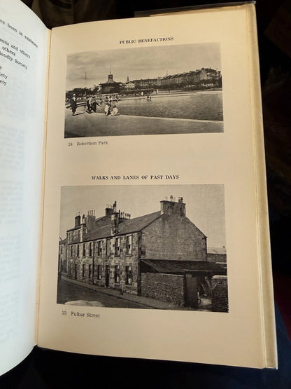A History of Renfrew : J. A. Dunn : Battle of Largs : Renfre Castle