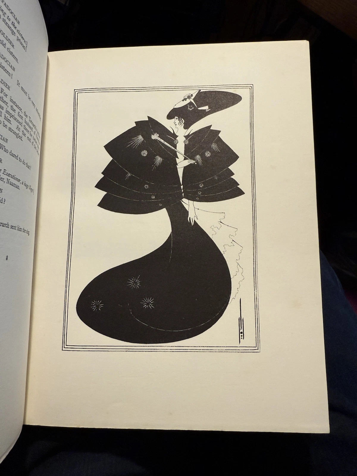 1927 Oscar Wilde : Aubrey Beardsley : Salome : Decorative Gilt Binding