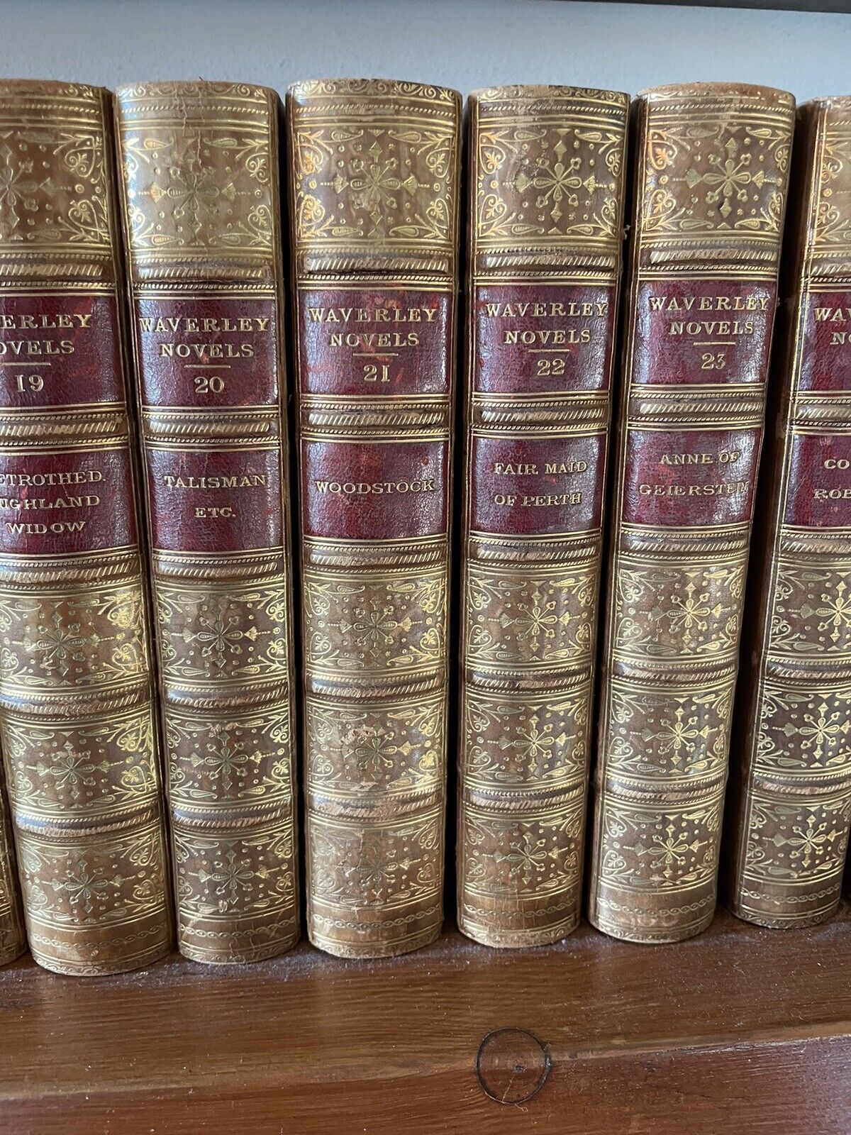 1871 Sir Walter Scott : Waverley Novels (25 Vols) Centenary Edition : Smart Set