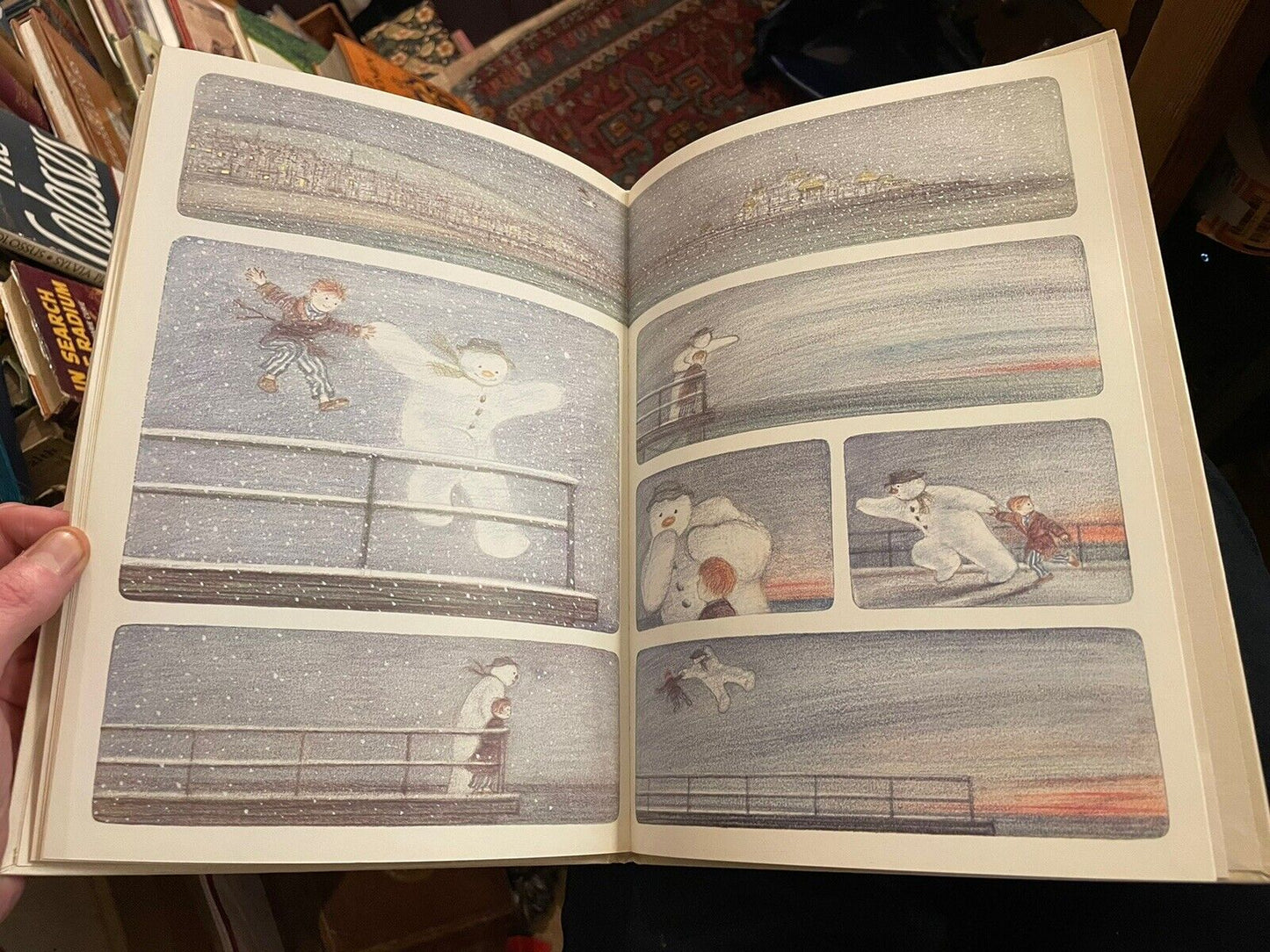 Raymond Briggs : The Snowman : 1st/1st Edition 1978 : Very Good Copy