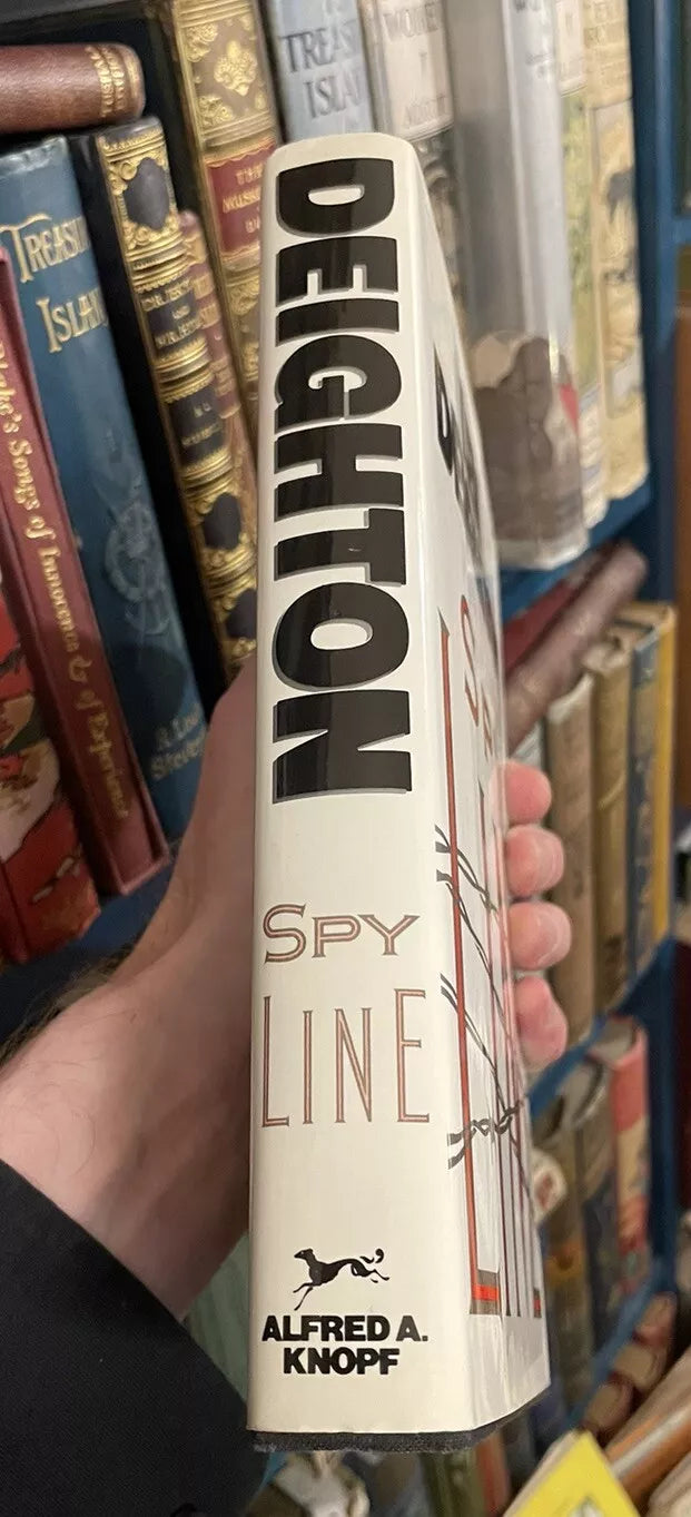 Len Deighton : Spy Line : SIGNED : First Edition : Espionage : Hardback in DJ