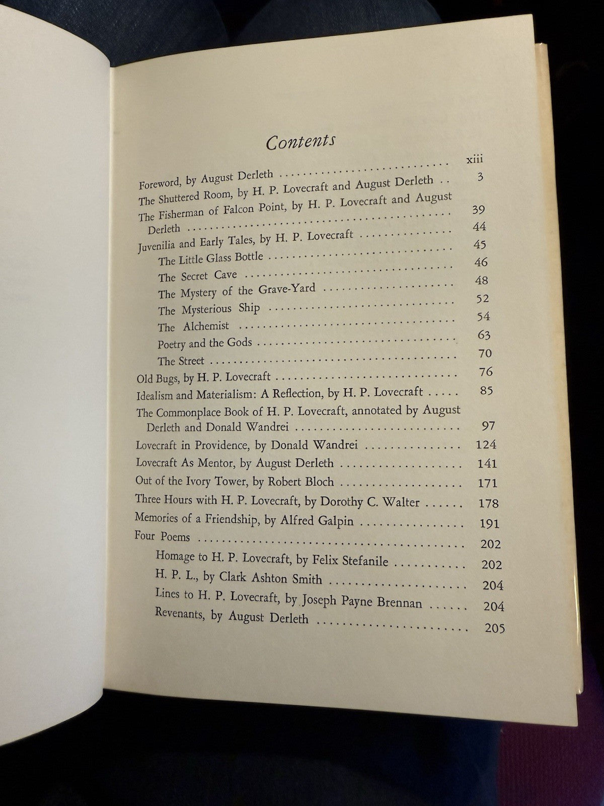 H P Lovecraft : The Shuttered Room : Arkham House 1959 : Signed by Robert Bloch