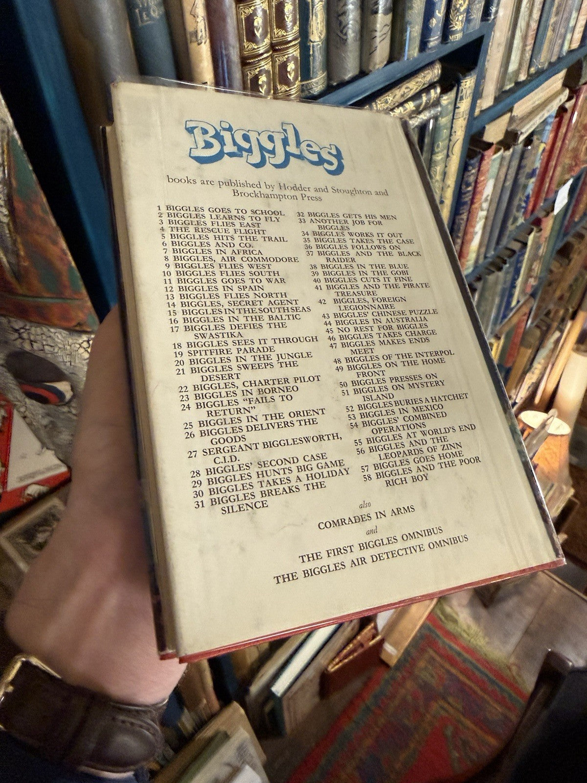 Biggles Forms a Syndicate : Captain W. E. Johns : VGC 1st Ed 1961