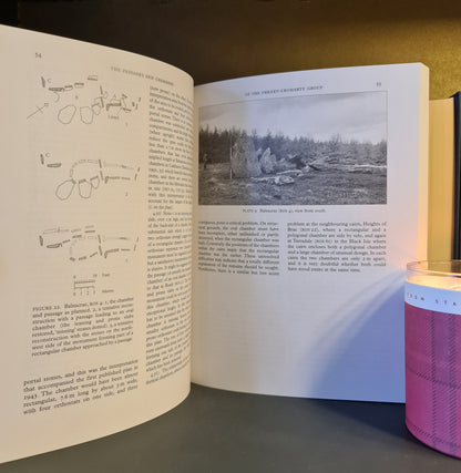 The Chambered Cairns of the Central Highlands, Henshall & Ritchie: 1st Edition