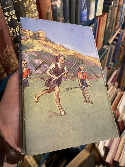 Enid Blyton : Third Year at Malory Towers : 1st 1949 : Very Fine Copy