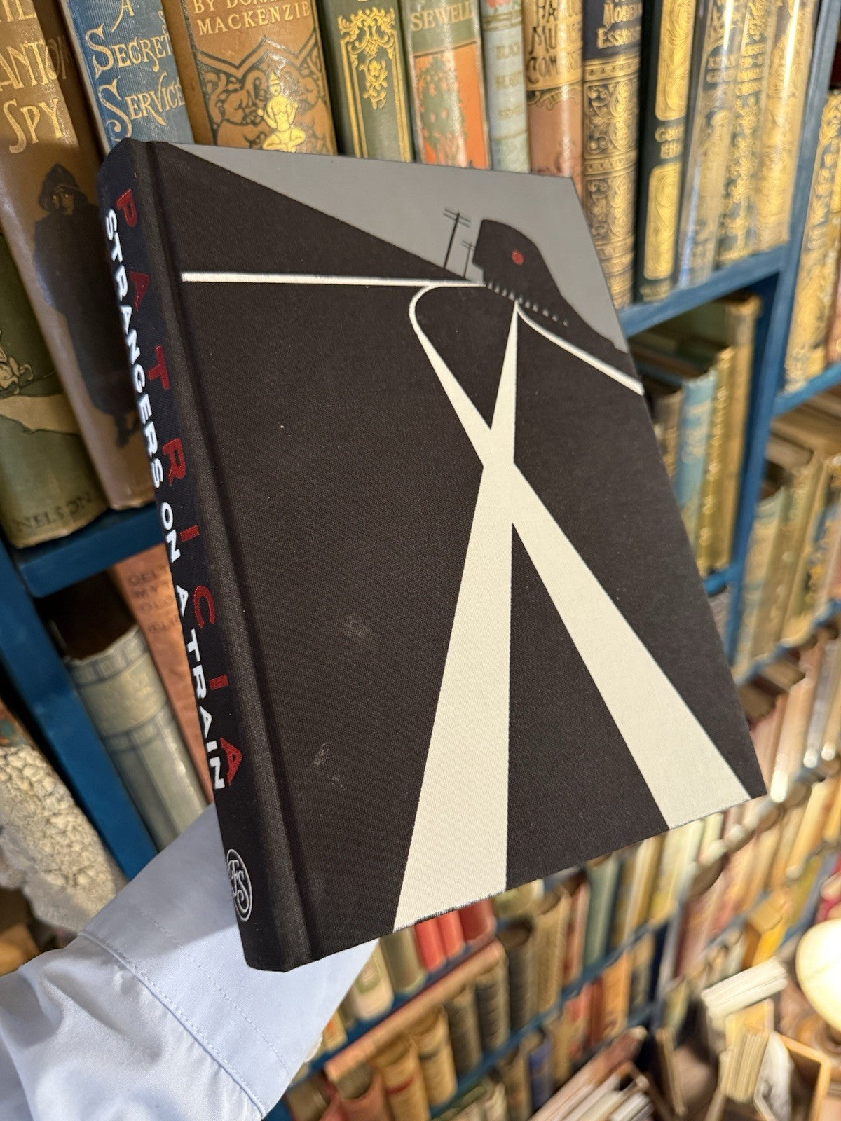 Patricia Highsmith : Strangers on a Train : Thriller : Folio Society 2018