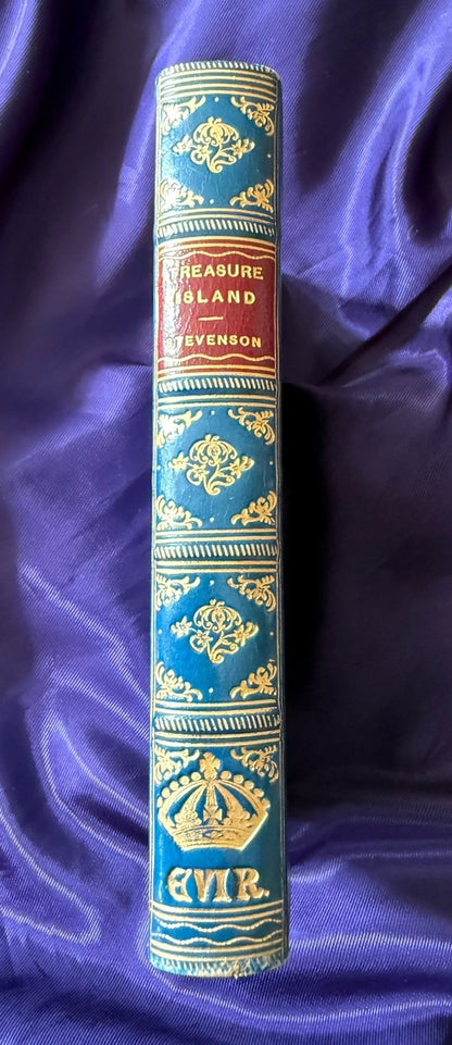 1899 Treasure Island : Robert Louis Stevenson : Fine Prize Binding : Illustrated