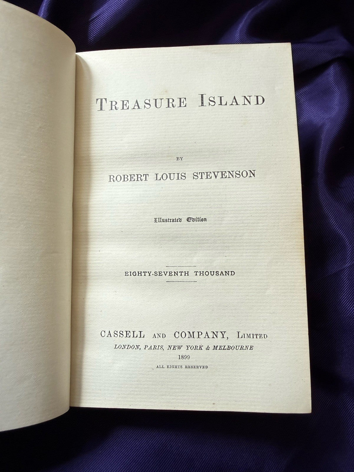 1899 Treasure Island : Robert Louis Stevenson : Fine Prize Binding : Illustrated