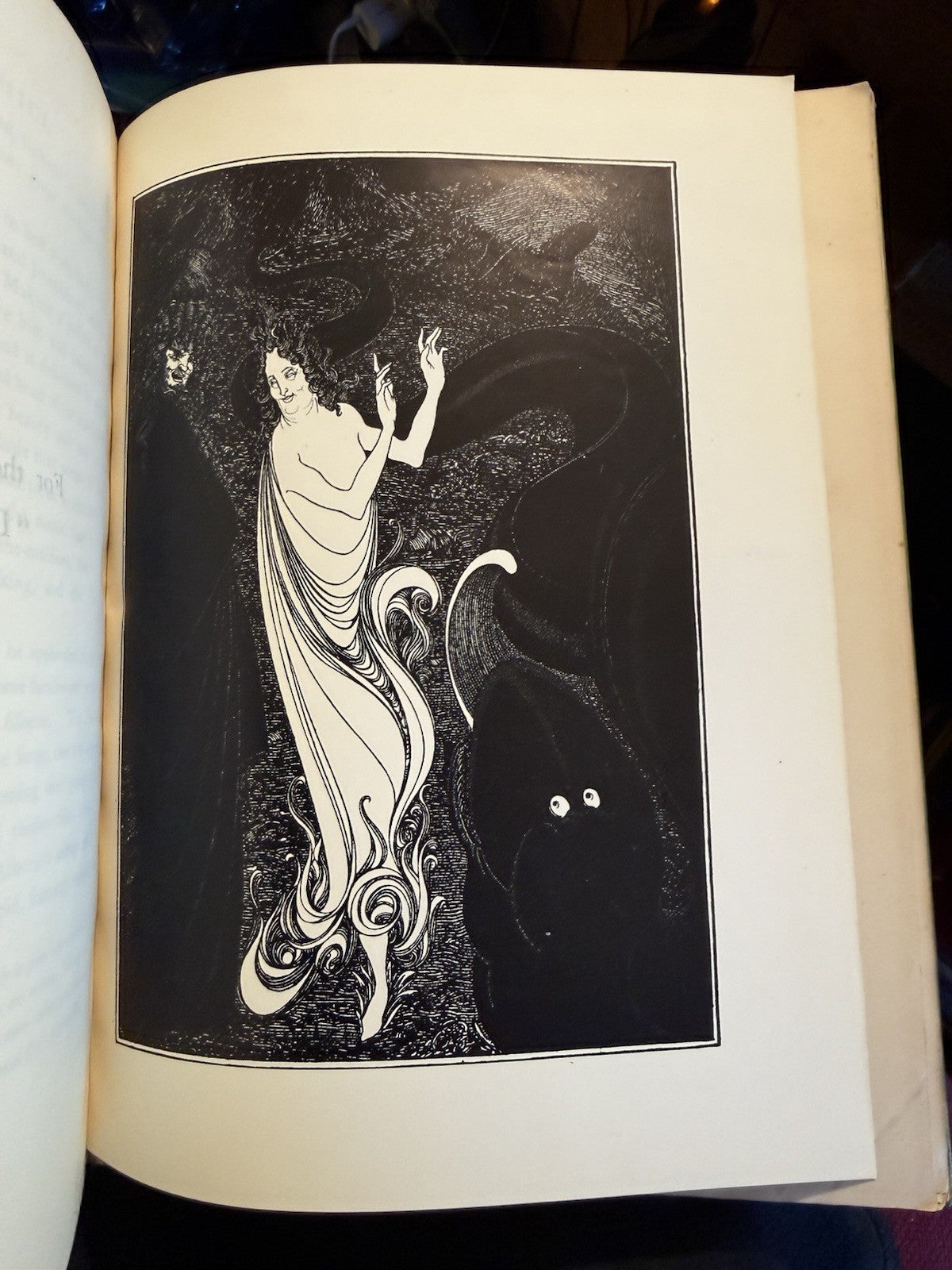 Aubrey Beardsley : Under the Hill : Decorative Cloth Binding : 1st Edition 1904