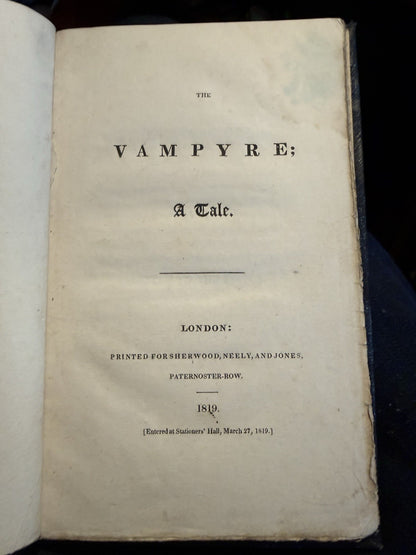 1819 The Vampyre ; A Tale : John William Polidori (Byron Interest) Vampire