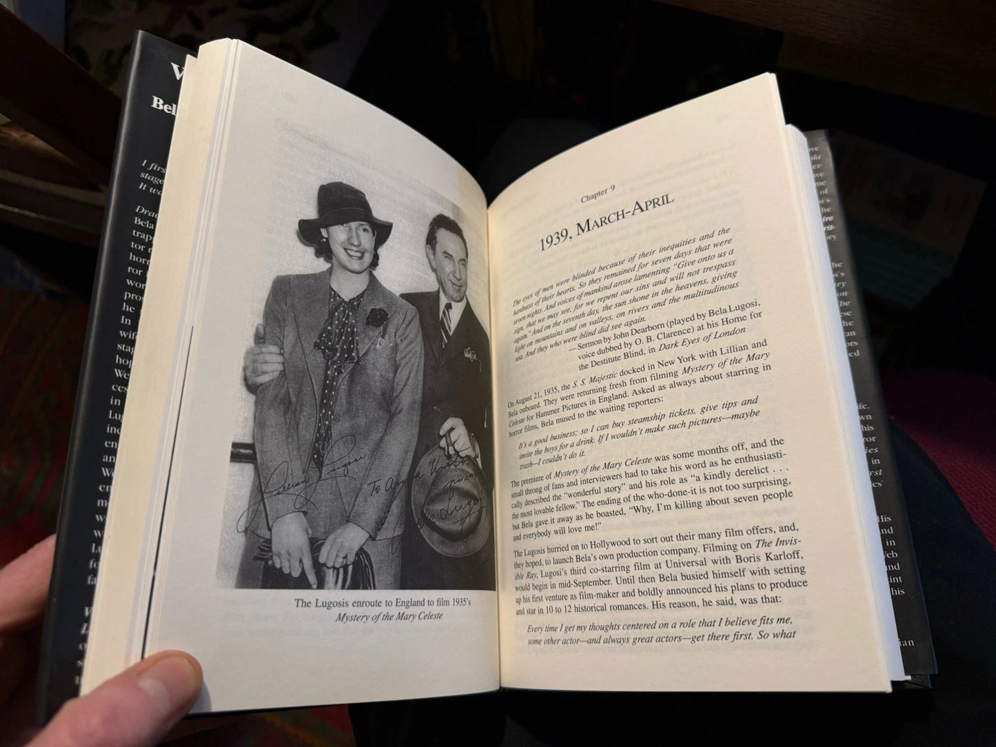 Vampire Over London (SIGNED COPY) Frank Dello Stritto & Andi Brooks BELA LUGOSI