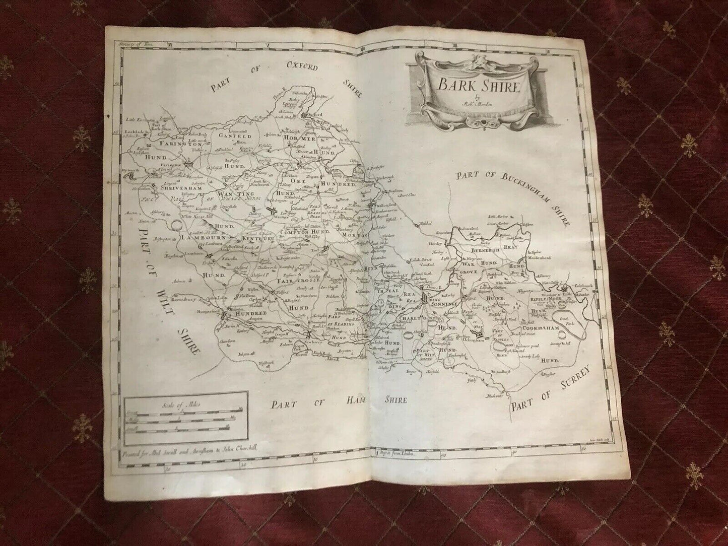 1695 COUNTY of BARKSHIRE ( Berkshire ) Original English Antique Map MORDEN