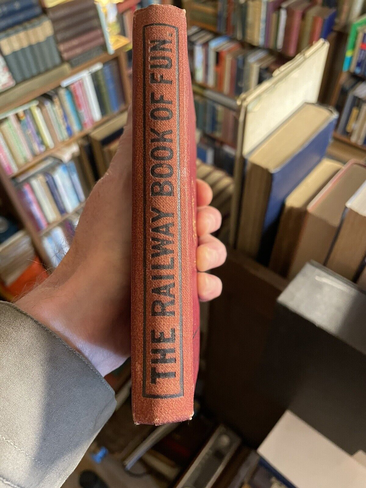 THE RAILWAY BOOK OF FUN Burlesque, Mirthful and Comical Poetry RICHARD BRISK