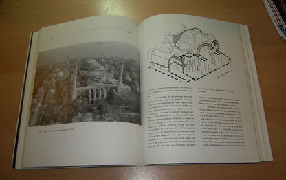 1993 Architectural Technology / Structure Large Scale Buildings / Construction