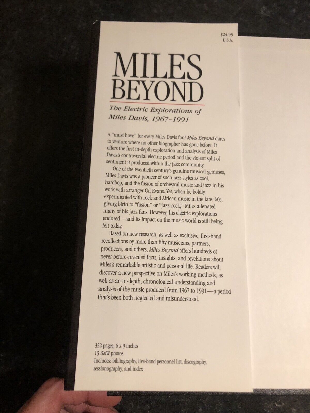MILES BEYOND : Electric Explorations of MILES DAVIS : Paul Tingen HB in DW 2001