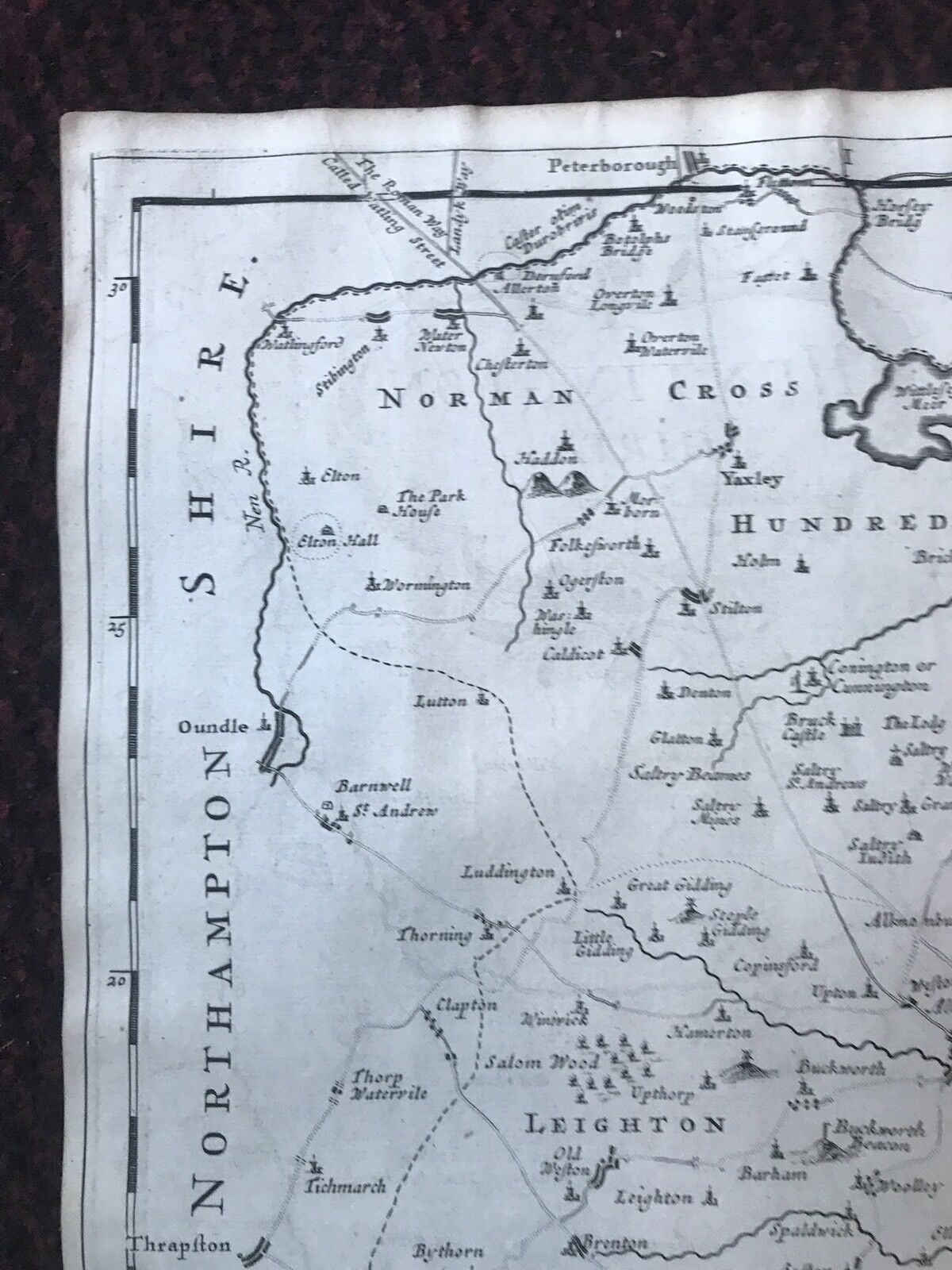 1695 MAP of HUNTINGTONSHIRE ( Huntingdonshire ) English Antique Map  R Morden