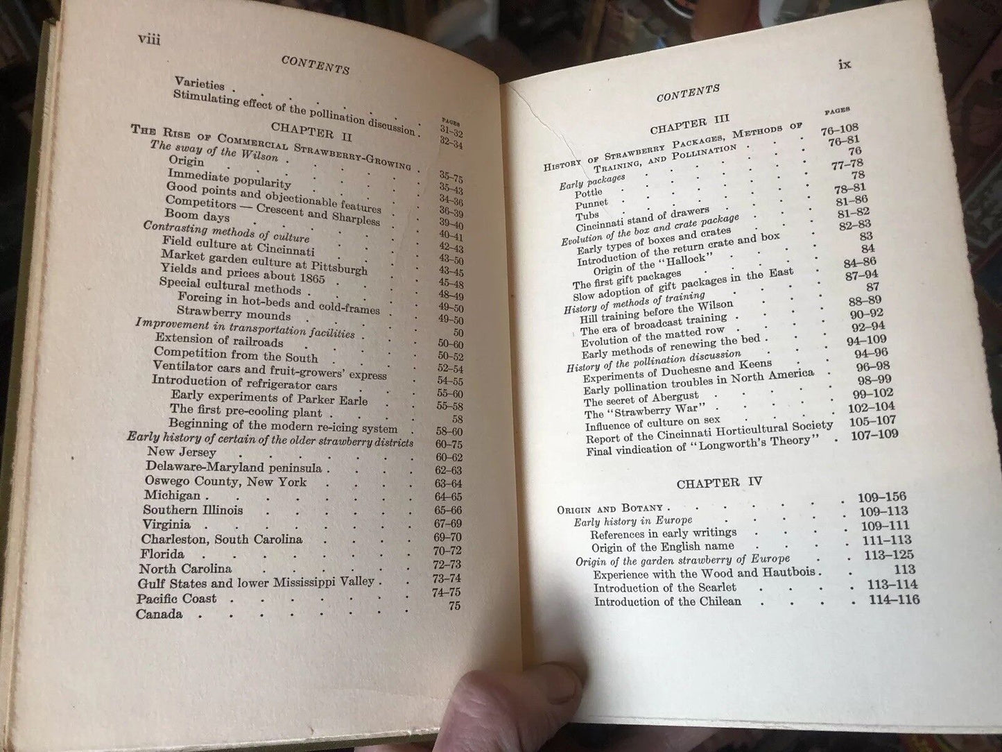 The STRAWBERRY in NORTH AMERICA - History Origin Botany and Breeding 1917