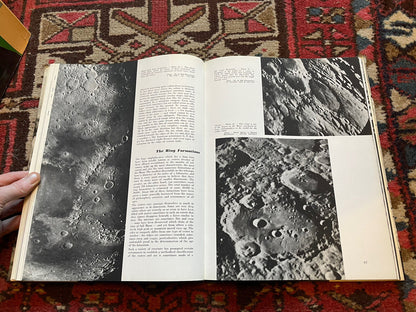 ATLAS OF THE MOON : Vincent de Callatay : PHASES ROTATION TIDES FACES Astronomy