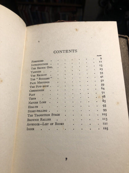 1928 BROWN MAGIC A Book for Brown Owls BROWNIES Guides Movement SCARCE IN JACKET