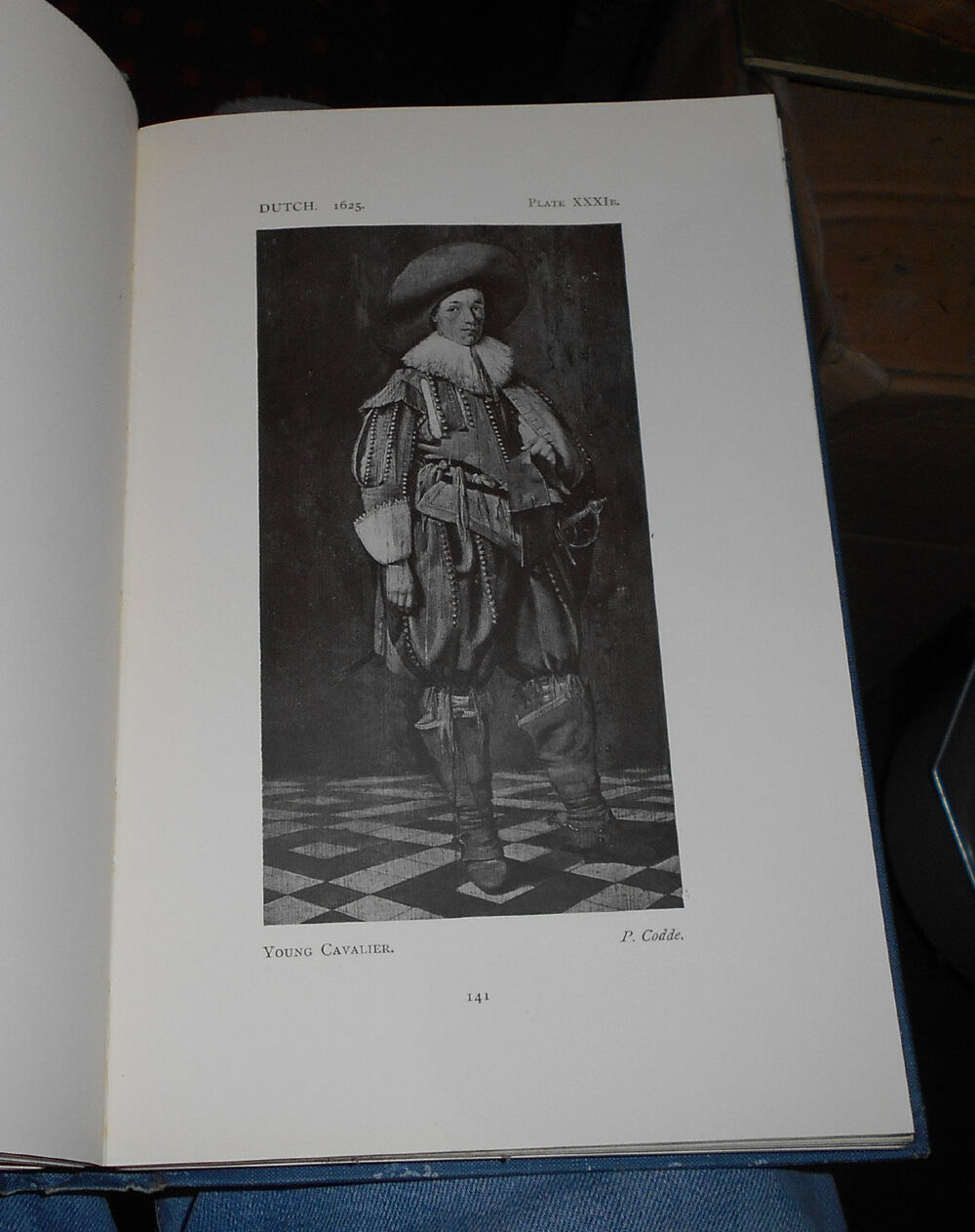 Historic Costume: A Chronicle of Fashion in Western Europe 1490-1790 - Dress