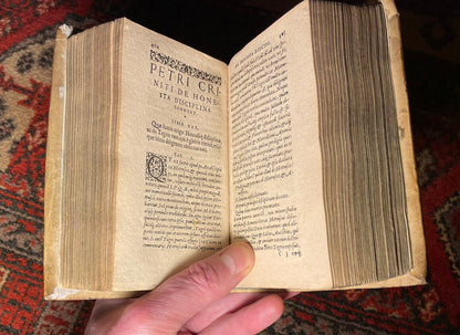 1585 De honesta disciplina : Petri Criniti Viri Doctissimi : Latin Vellum