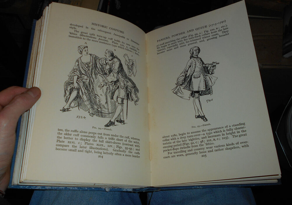 Historic Costume: A Chronicle of Fashion in Western Europe 1490-1790 - Dress